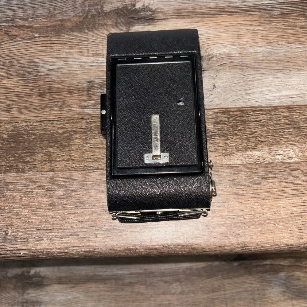1930's KODAK JUNIOR SIX-20 Series II Folding Camera + Box